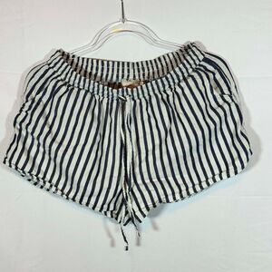 Universal Thread Cotton shorts Navy and white stripes size Small